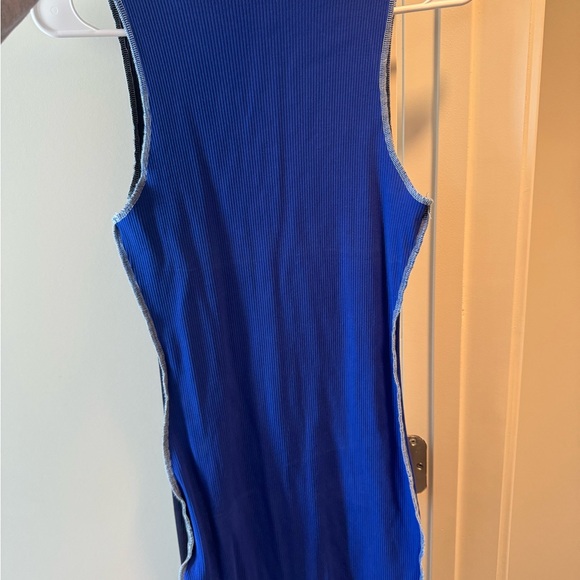 Pretty dress - Picture 2 of 3